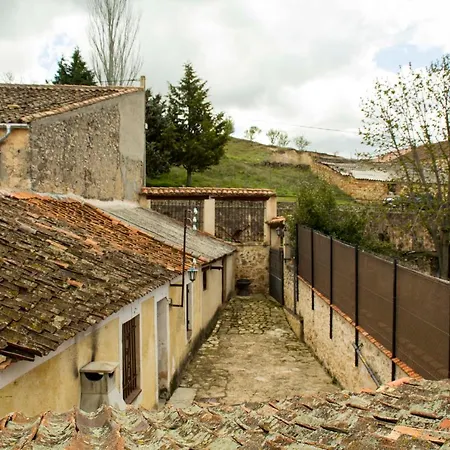 Viejo Horno Casa de Campo Torreiglesias